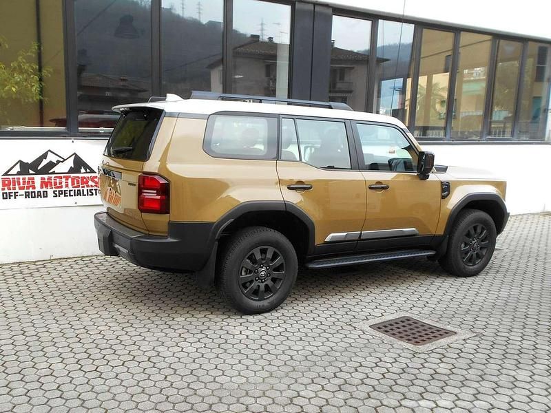 Nuova Toyota Land Cruiser 271 CV (199 kW) 2026 Beige SUV