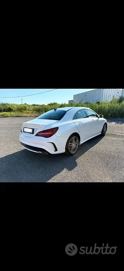 Usata Mercedes CLA200 Premium 136 CV (100 kW) 2016 Bianco Coupé