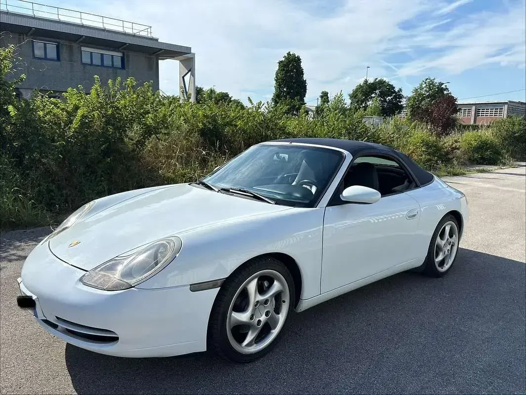 Usata Porsche 996 300 CV (220 kW) 1998 Bianco Cabrio