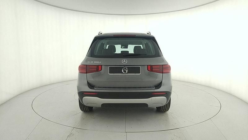 Usata Mercedes GLB180 Advanced 116 CV (85 kW) 2025 Grigio SUV