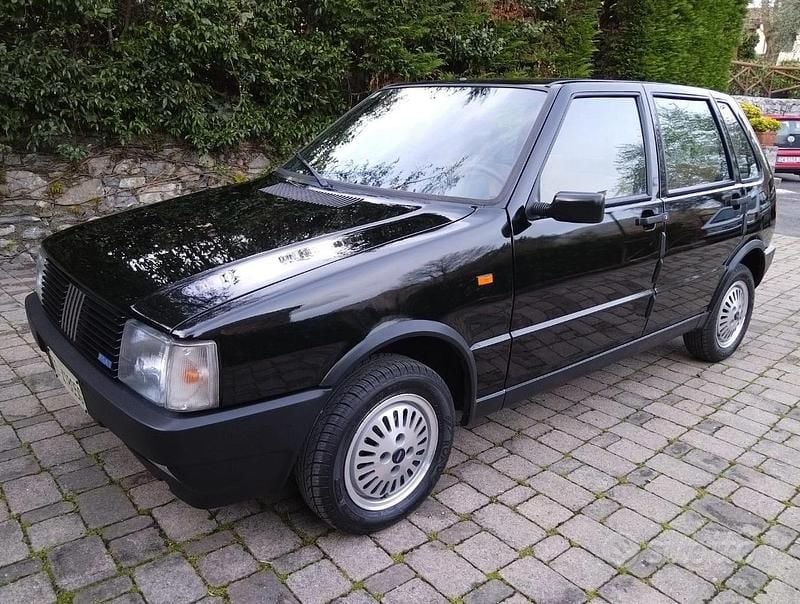 Usata Fiat Uno 65 CV (47 kW) 1987 Nero Utilitaria