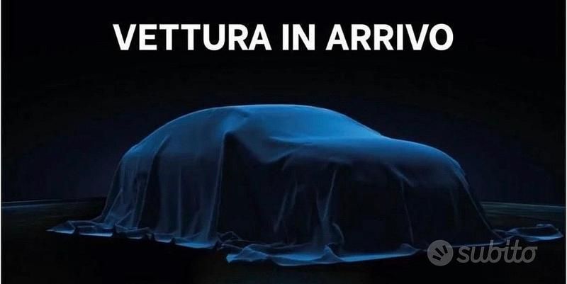 Nero Usata 2006 BMW 120 M Sport Due volumi | 4890 € (Buon prezzo) - Immagine 1/4