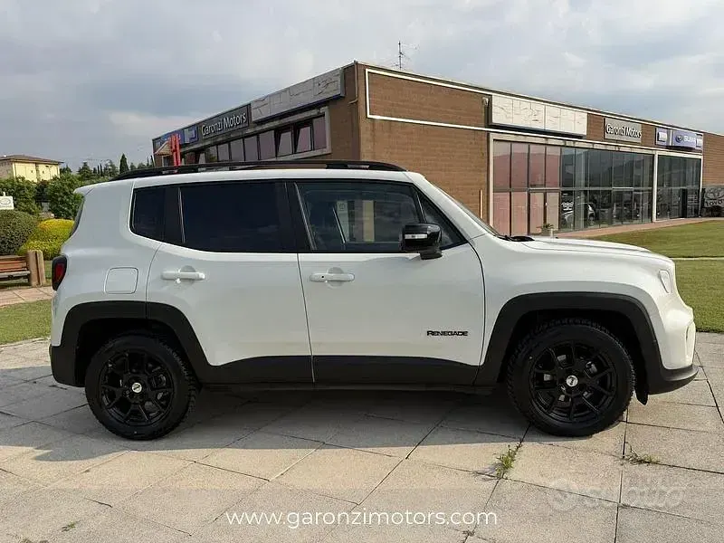 Usata Jeep Renegade Limited 131 CV (96 kW) 2022 Bianco SUV