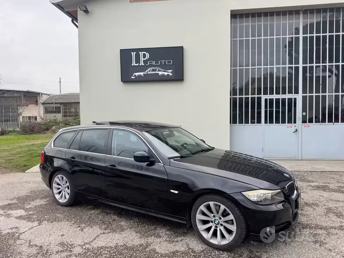 Usata BMW 320 M Sport 177 CV (130 kW) 2009 Nero Station wagon