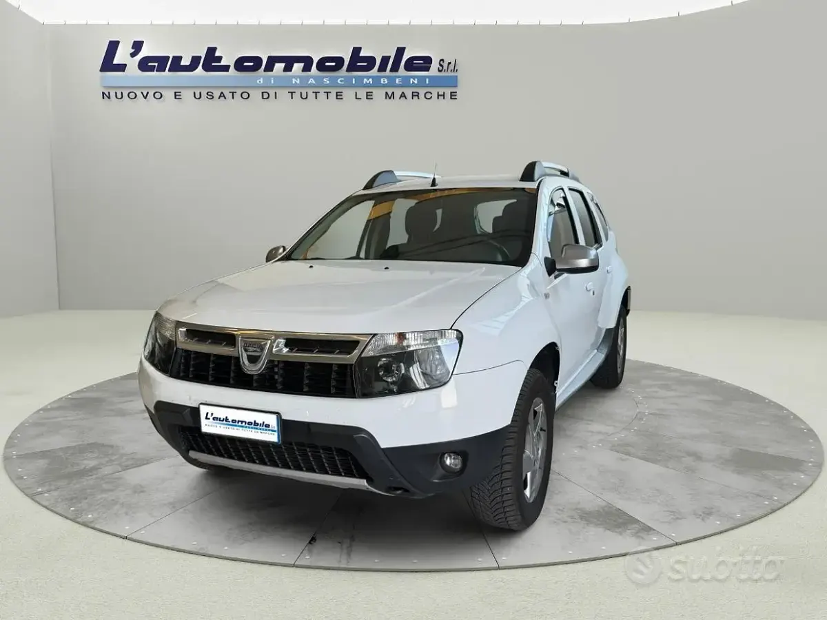Usata Dacia Duster Lauréate 107 CV (78 kW) 2013 Bianco SUV