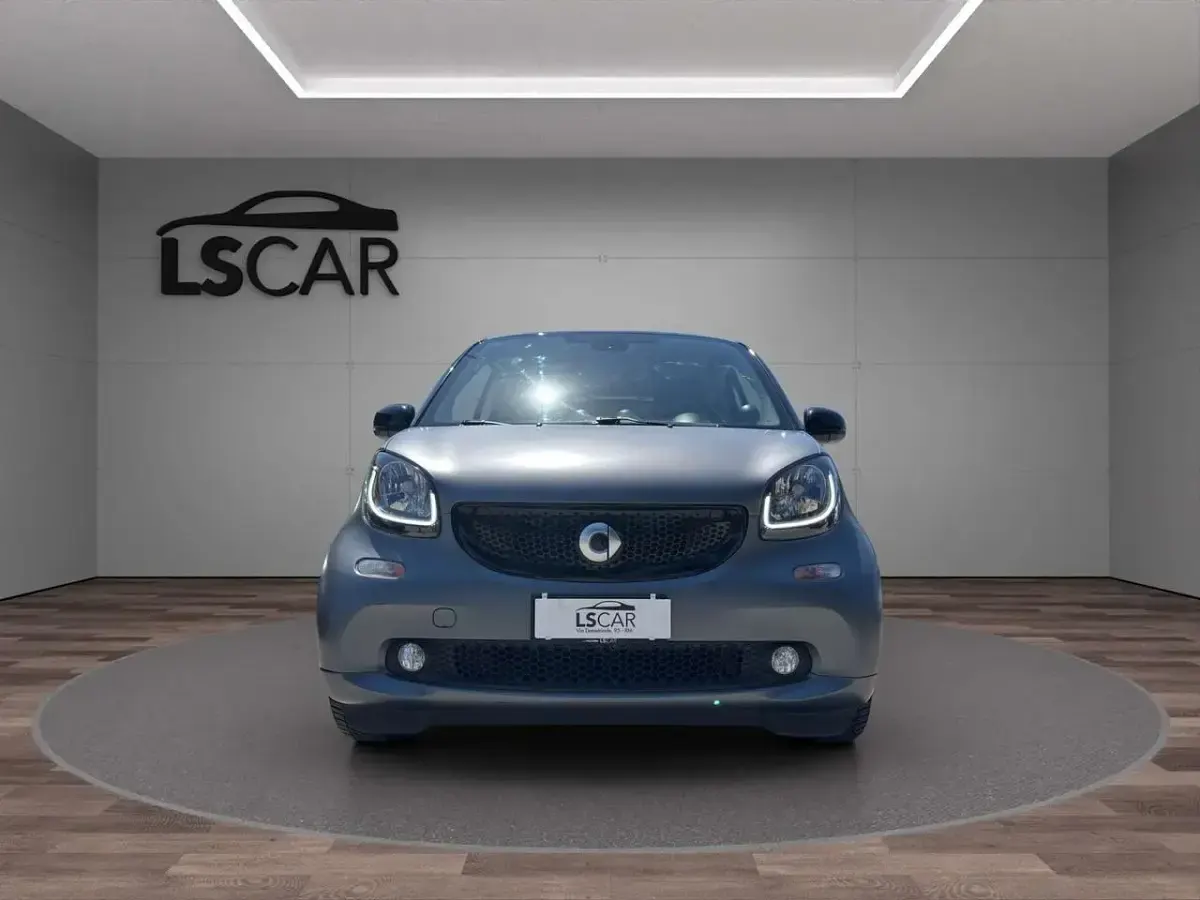 Usata Smart ForTwo Cabrio Prime 89 CV (65 kW) 2016 Giallo Cabrio