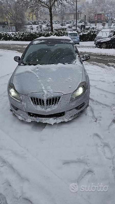 Usata Lancia Delta 190 CV (139 kW) 2008 Utilitaria