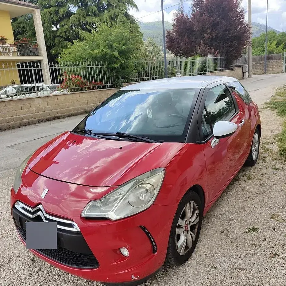 Usata Citroën DS3 95 CV (69 kW) 2010 Rosso Utilitaria