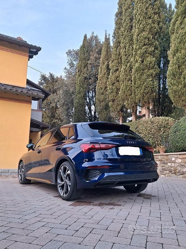 Usata Audi A3 S-Line 116 CV (85 kW) 2022 Blu Berlina