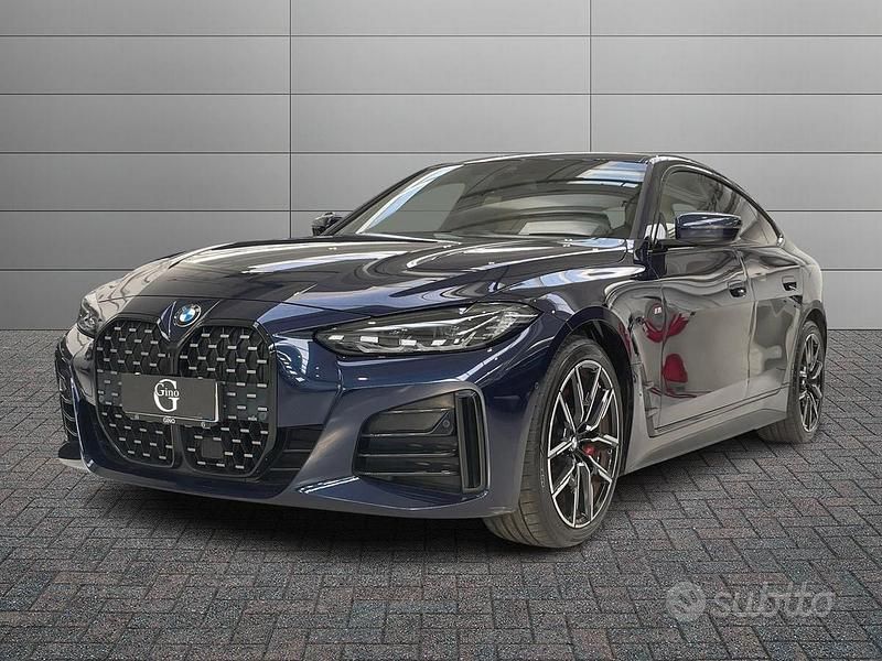 Blu Usata 2022 BMW 420 M Sport Coupé | 39.800 € (Ottimo prezzo) - Immagine 1/4