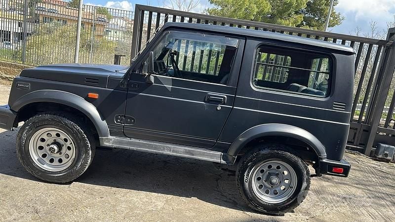 Usata Suzuki Samurai 1998 Nero SUV