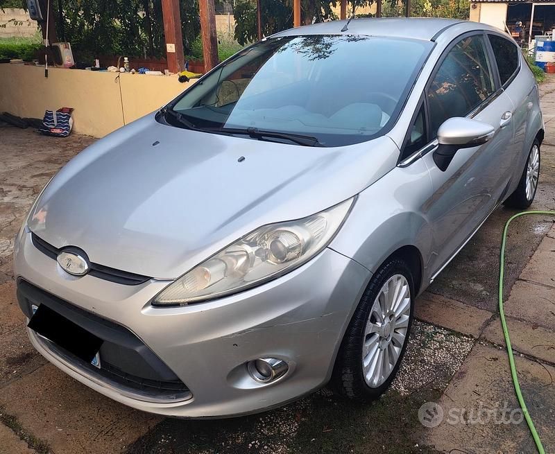 Usata Ford Fiesta 80 CV (58 kW) 2008 Berlina