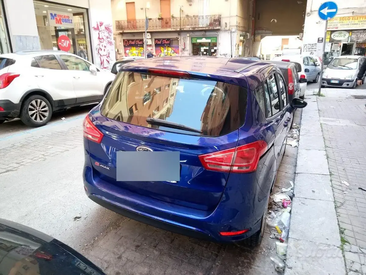 Usata Ford B-MAX 75 CV (55 kW) 2017 Bluazzurro Monovolume