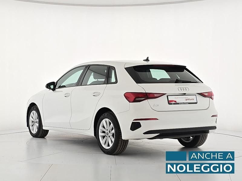 Brugt Audi A3 Business 110 HK (80 kW) 2022 Hvid Sedan