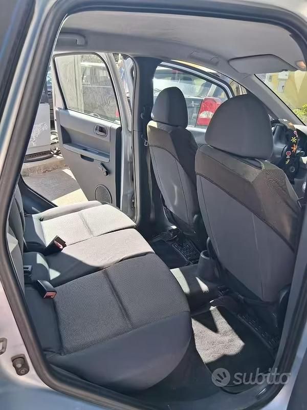 Usata Mitsubishi Colt 75 CV (55 kW) 2006 Grigio Berlina