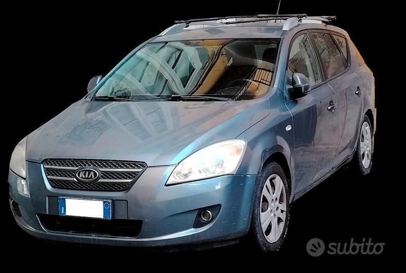 Usata Kia Ceed 115 CV (84 kW) 2007 Grigio Utilitaria