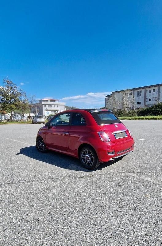 Usata Fiat 500S 95 CV (69 kW) 2014 Rosso Cabrio