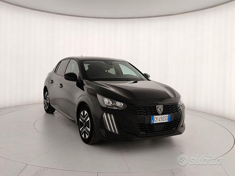 Nero Usata 2025 Peugeot 208 Allure Due volumi | 15.500 € (Ottimo prezzo) - Immagine 1/4