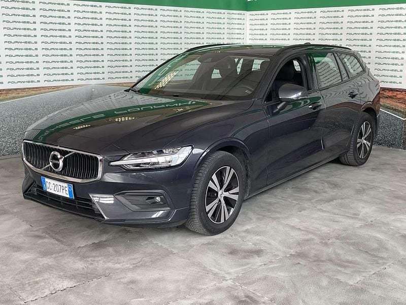 Usata Volvo V60 150 CV (110 kW) 2020 Grigio Station wagon