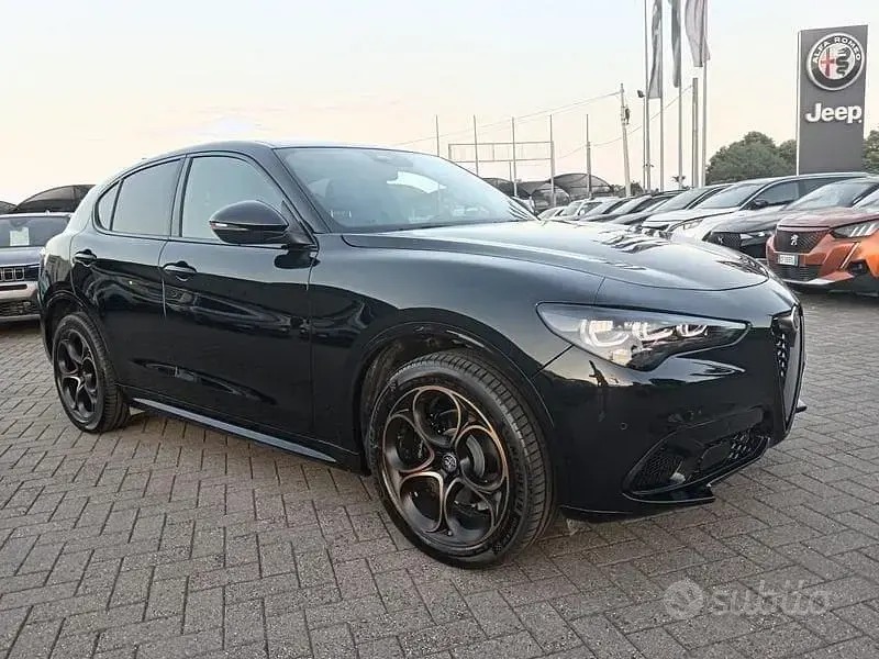 Nuova Alfa Romeo Stelvio 280 CV (205 kW) 2025 Nero SUV
