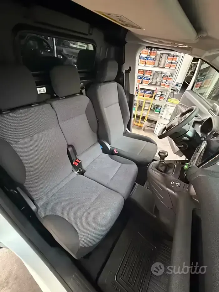 Usata Toyota Proace 102 CV (75 kW) 2025 Bianco Monovolume