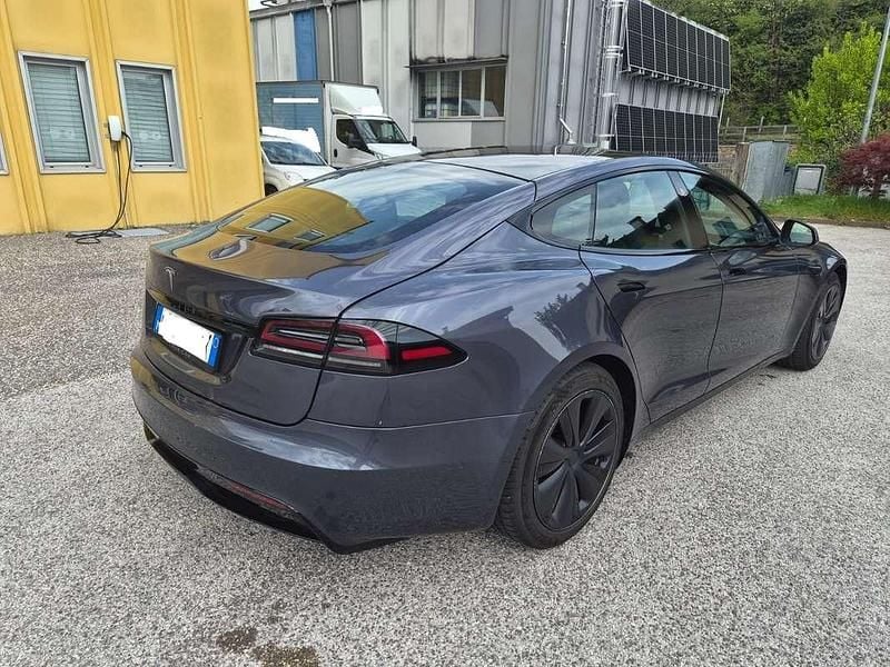 Usata Tesla Model S Performance 356 kW (485 CV) 2023 Nero Utilitaria