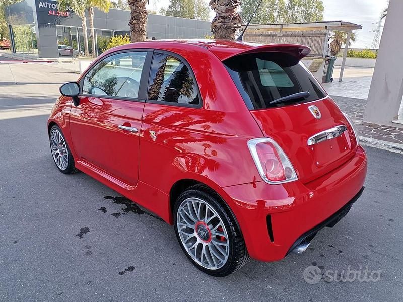 Usata Abarth 500 135 CV (99 kW) 2009 Rosso Utilitaria