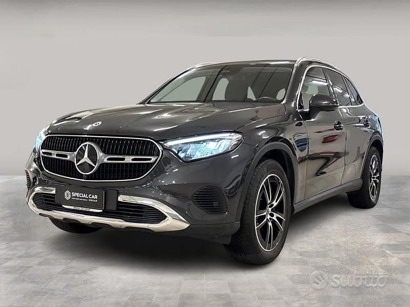 Usata Mercedes GLC220 Advanced 197 CV (144 kW) 2023 Grigio SUV
