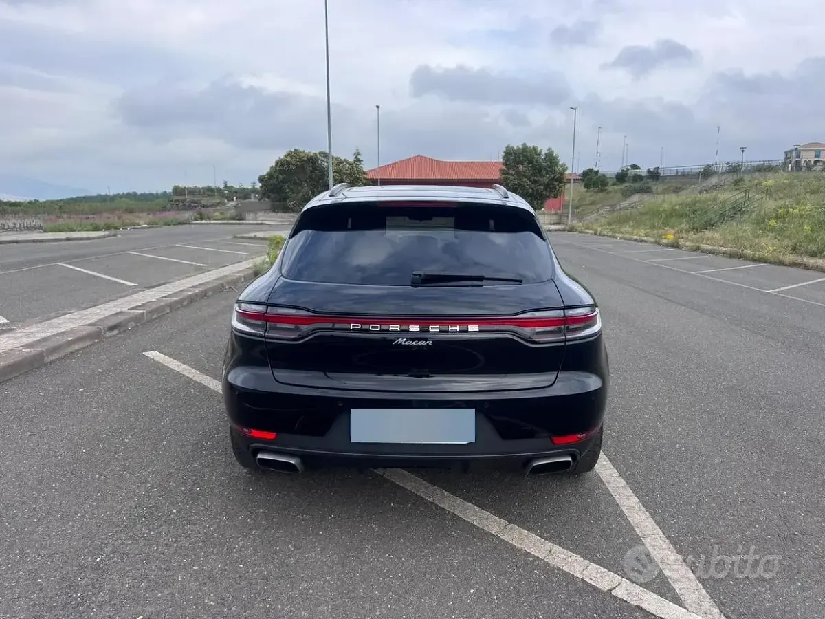 Usata Porsche Macan 245 CV (180 kW) 2019 Nero SUV