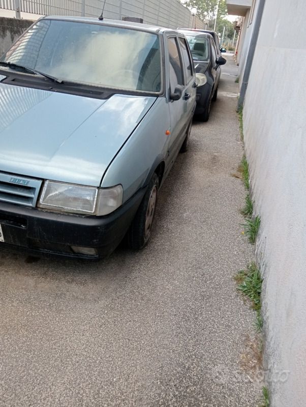 Usata Fiat Uno 50 CV (36 kW) 1990 Grigio Utilitaria