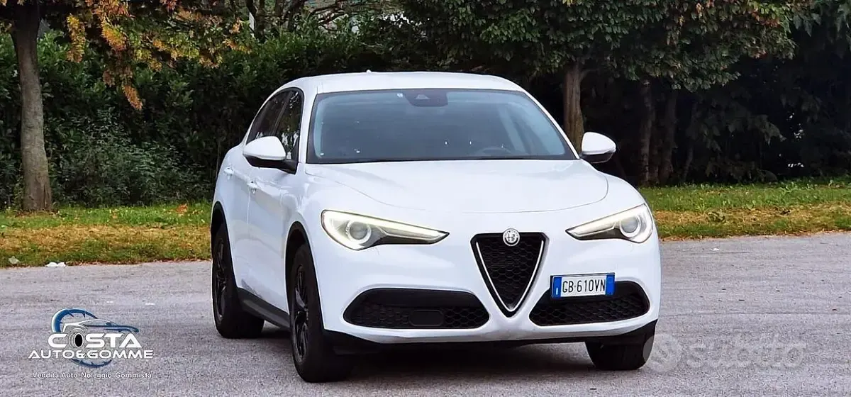 Usata Alfa Romeo Stelvio Super 160 CV (117 kW) 2020 Bianco SUV