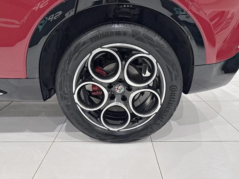 Usata Alfa Romeo Tonale Ti 131 CV (96 kW) 2023 Rosso SUV