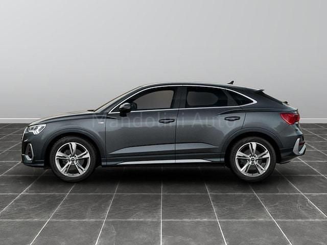 Usata Audi Q3 Sportback S-Line 150 CV (110 kW) 2025 Grigio SUV