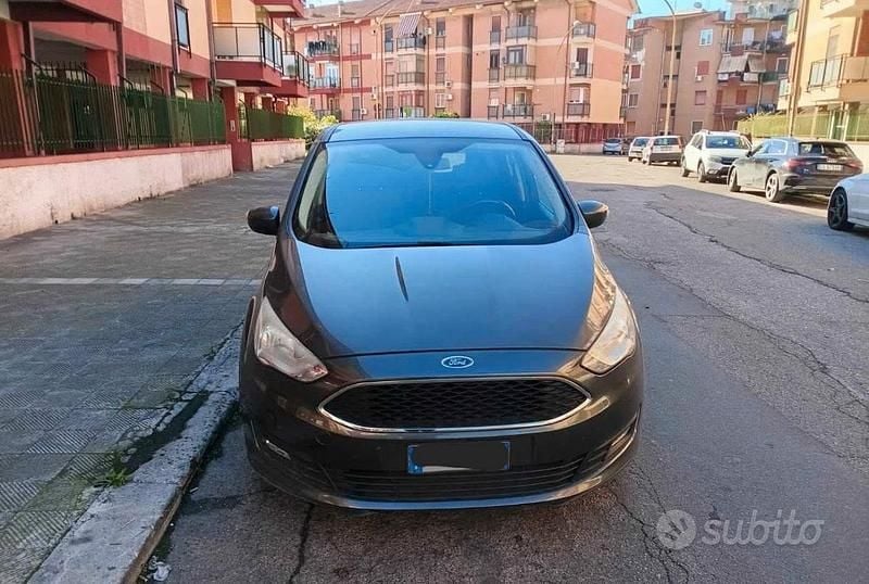 Usata Ford C-MAX 120 CV (88 kW) 2016 Monovolume