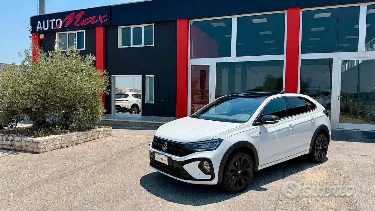 Usata VW Taigo R-line 115 CV (84 kW) 2024 Bianco SUV