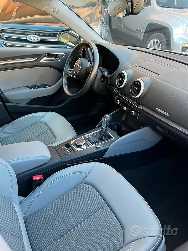 Usata Audi A3 150 CV (110 kW) 2018 Grigio Berlina