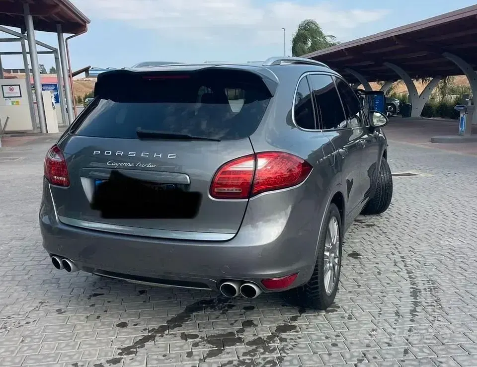 Usata Porsche Cayenne Turbo 500 CV (367 kW) 2010 SUV