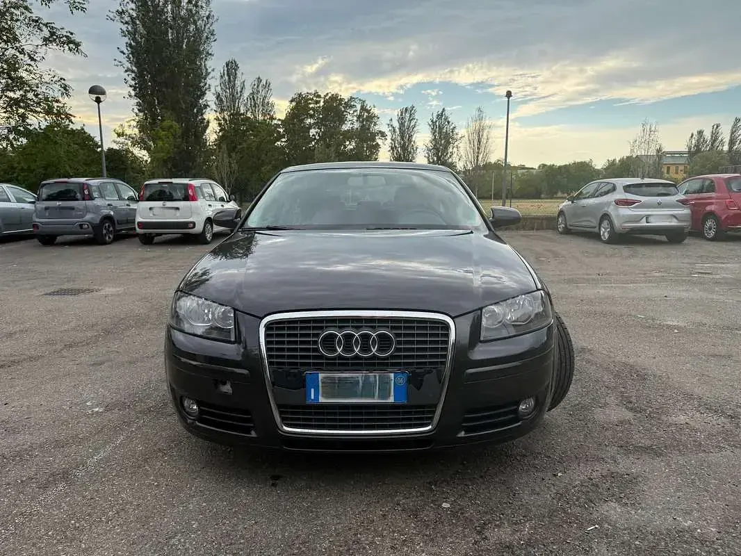 Usata Audi A3 Attraction 105 CV (77 kW) 2006 Grigio Utilitaria