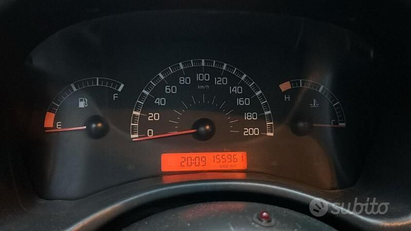 Usata Fiat Punto 80 CV (58 kW) 2007 Blu Utilitaria