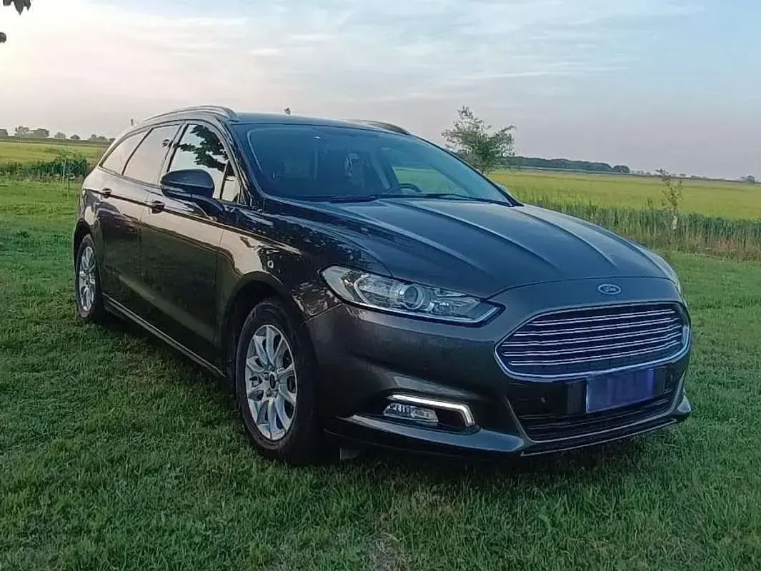 Occasion Ford Mondeo ST-Line 150 ch (110 kW) 2017 Gris Break