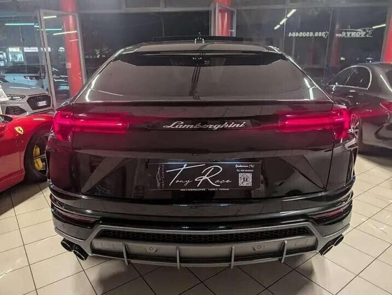 Usata Lamborghini Urus 650 CV (478 kW) 2019 Nero SUV