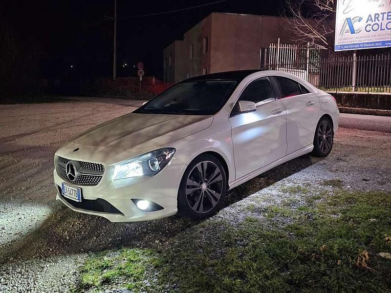 Usata Mercedes CLA180 109 CV (80 kW) 2014 Bianco Berlina