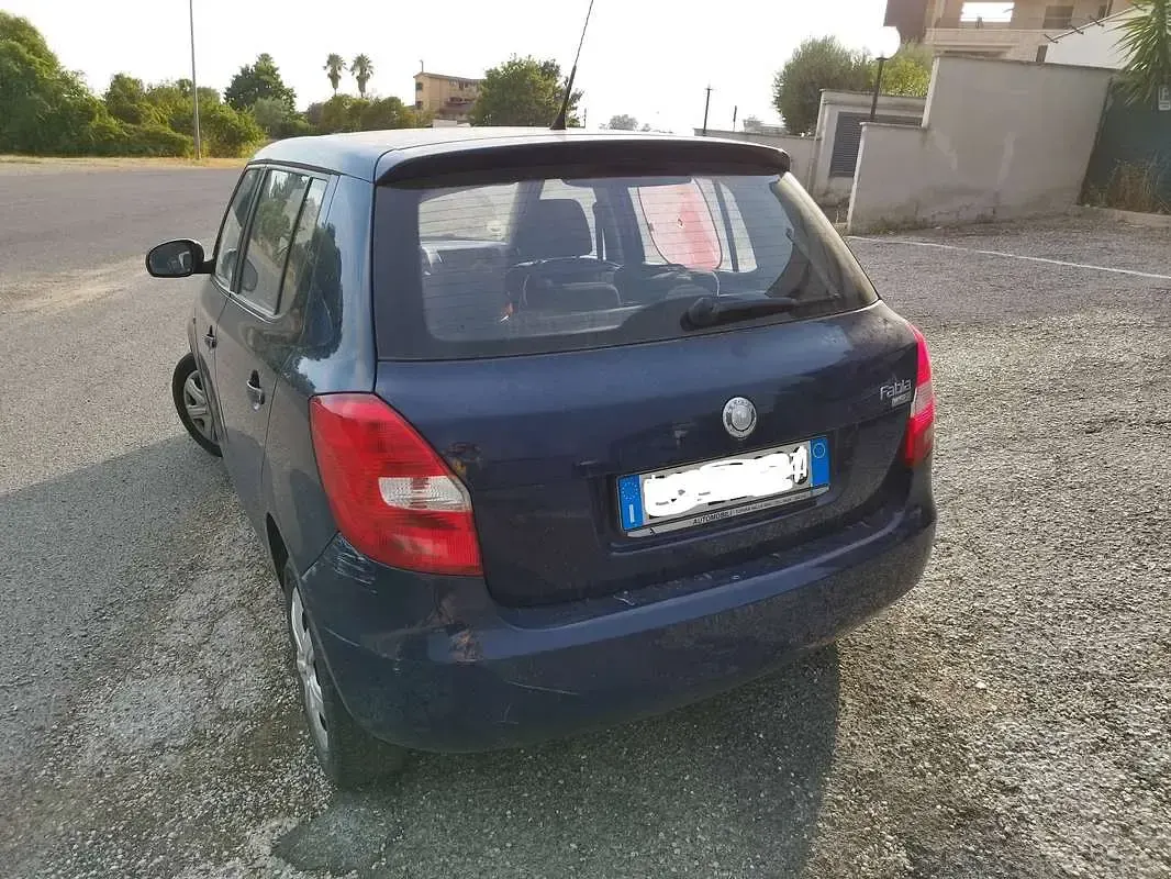 Usata Skoda Fabia Active 60 CV (44 kW) 2010 Blu/azzurro Berlina