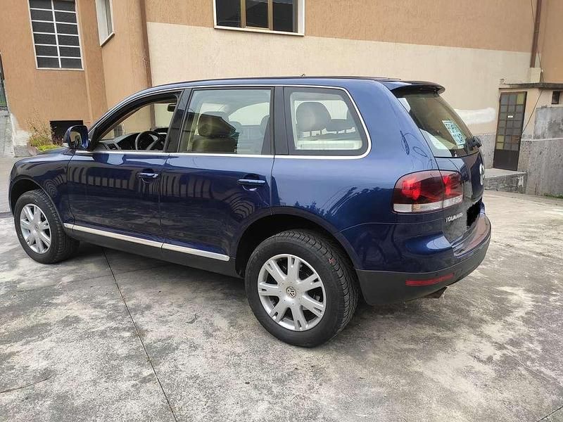 Usata VW Touareg Exclusive 174 CV (127 kW) 2008 Blu/azzurro SUV