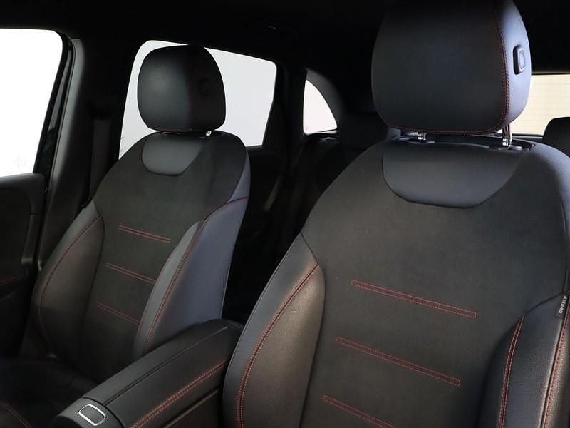 Usata Mercedes B180 Advanced Plus 136 CV (100 kW) 2024 Nero Monovolume