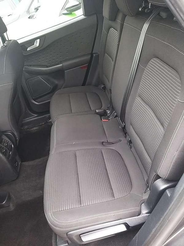 Usata Ford Kuga Titanium 120 CV (88 kW) 2020 Magnetic grey SUV
