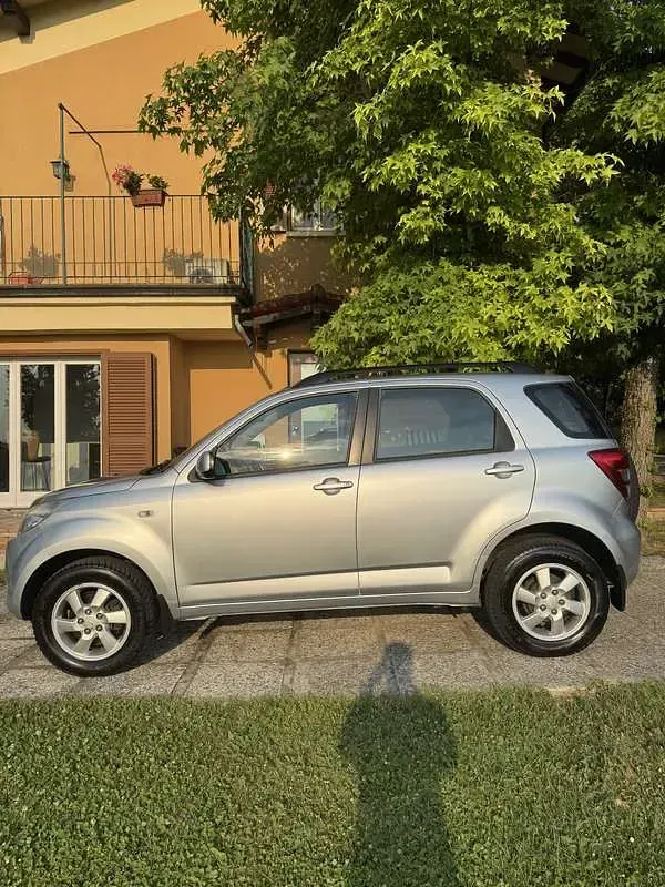Usata Daihatsu Terios 86 CV (63 kW) 2008 SUV