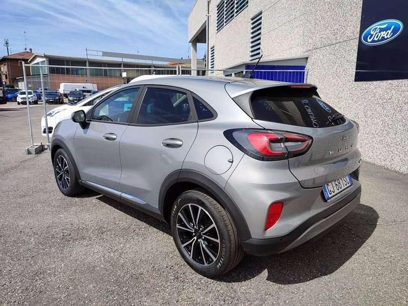 Usata Ford Puma Titanium 124 CV (91 kW) 2022 Grigio metallizzato SUV