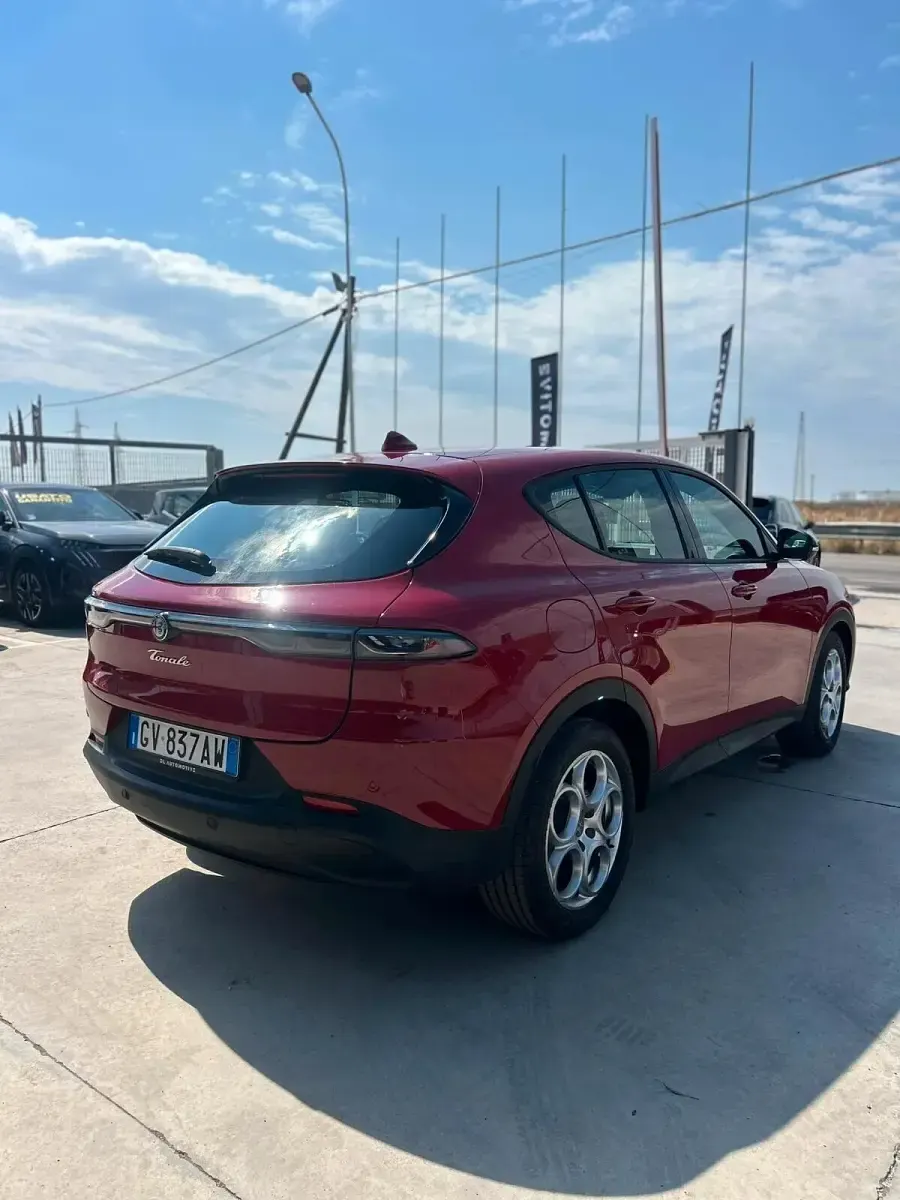 Usata Alfa Romeo Tonale Sprint 130 CV (95 kW) 2024 Rosso SUV