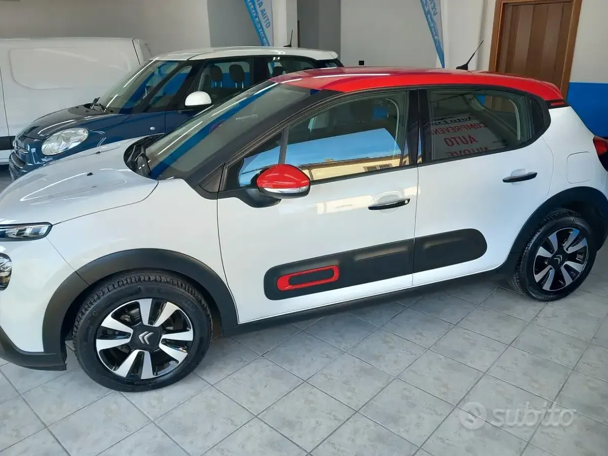 Usata Citroën C3 83 CV (61 kW) 2019 Bianco Utilitaria